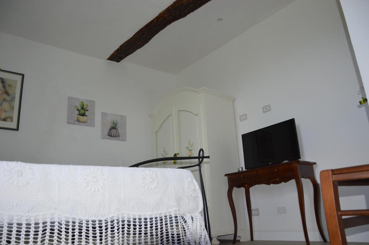 בומארזו B&B Il Grifo מראה חיצוני תמונה